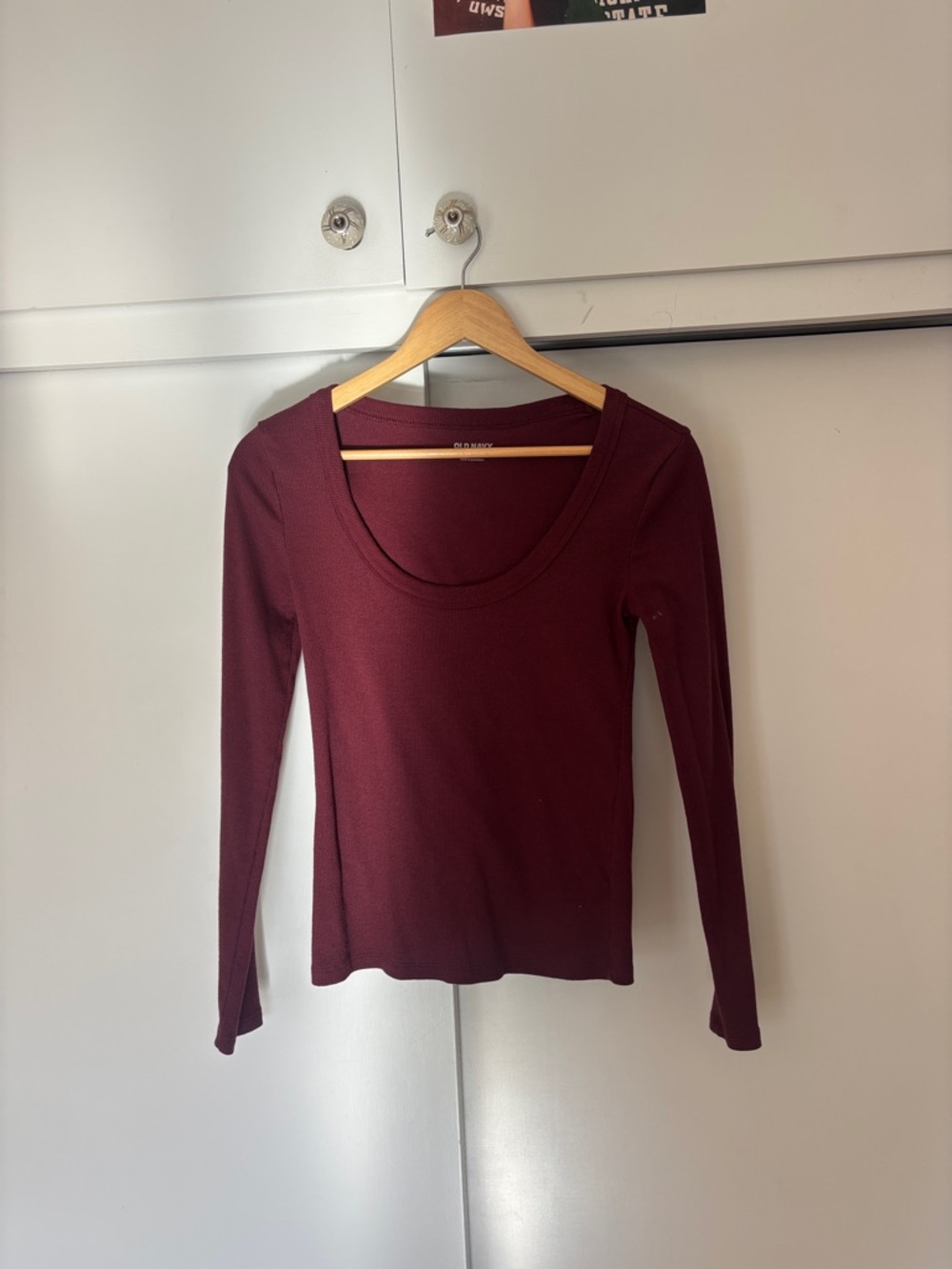 Old Navy Long Sleeve Scoop Neck Top - Wine